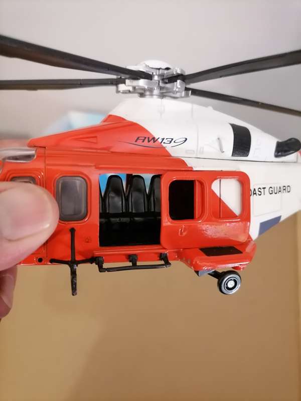 NEW RAY 1:48 Scale, Die Cast, Augusta-Westland AW139 US Coast Guard Helicopter AMAZING