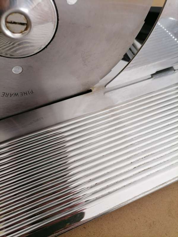1970'S Vintage Retro Pineware Bread Meat Hand Slicer - AMAZING CONDITION