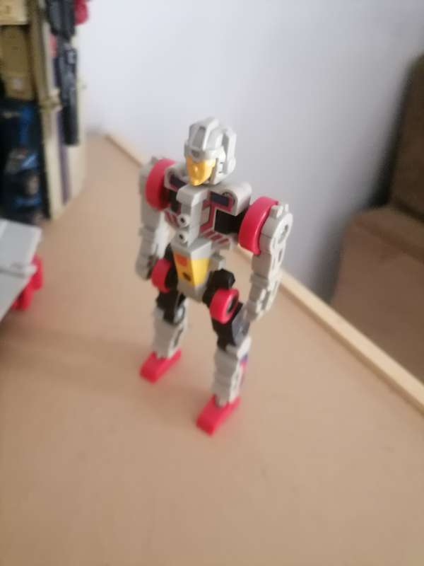 1980'S - 1ST GENERATION Transformers - SUPER SCARCE AND VALUBLE AS IS - HUGE BUNDEL