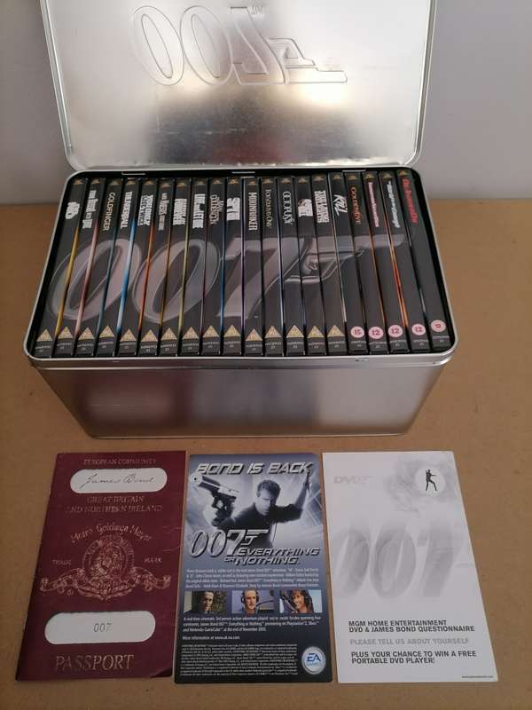 James Bond Collection-20 DVD Tin Box Set Special 007 EditionJames Bond Collection-20 DVD Tin Box Set