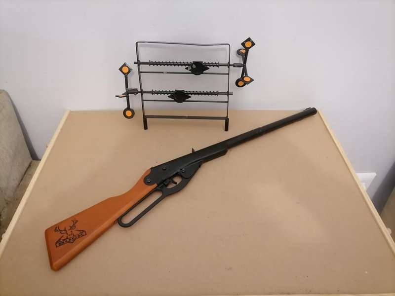DAISY BUCK BB GUN MODEL 105 B Roger's USA 4,5MM Calaber LEVER ACTION The Gamo Targets Corkscrew