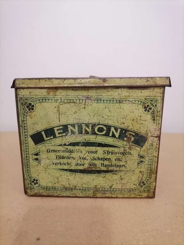 Vintage "Lennon Huis Apoteek" Home Pharmacy Kit