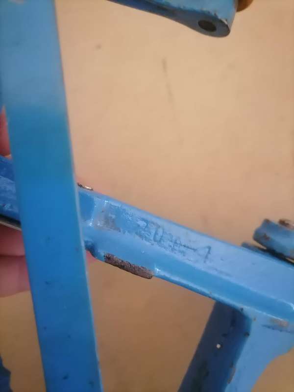 Original vintage cast metal Pefra Peach/Apple Peeler in excellent working condition