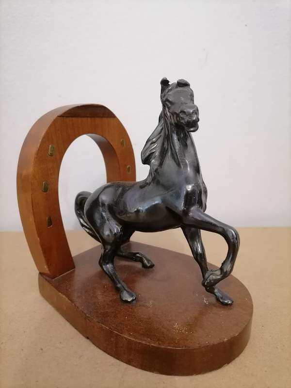 PEWTER HORSE VERY HEAVY WITH HORSE SHOE