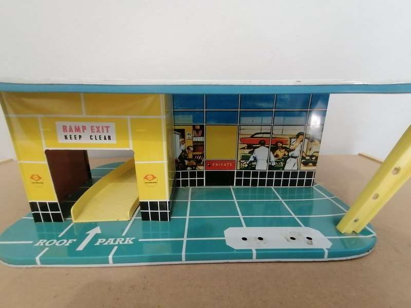 1960's VINTAGE TIN TOY METTOY SHELL FILLING STATION GARAGE RARE