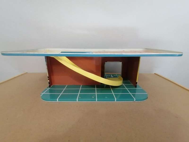 1960's VINTAGE TIN TOY METTOY SHELL FILLING STATION GARAGE RARE