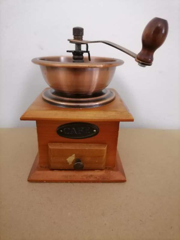 Vintage Cafe Coffee Grinder - 100% WORKING