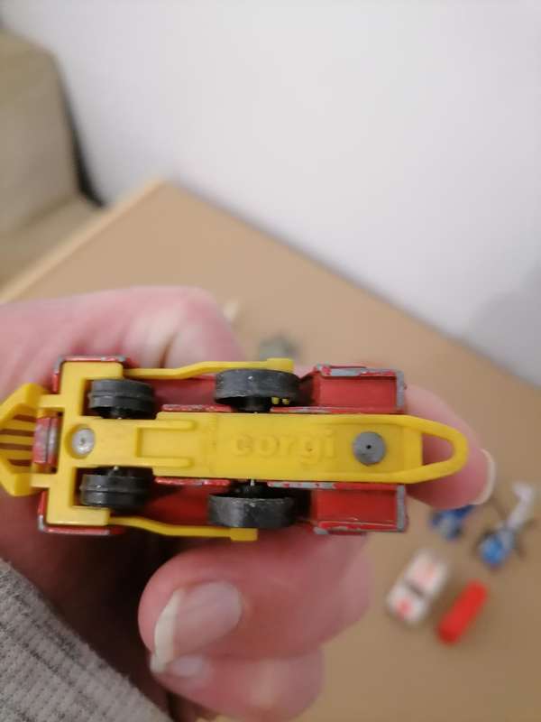 14 Die Cast Bundel - Matchbox, Polistil, Mattel, burago, corgi - Don't Miss out
