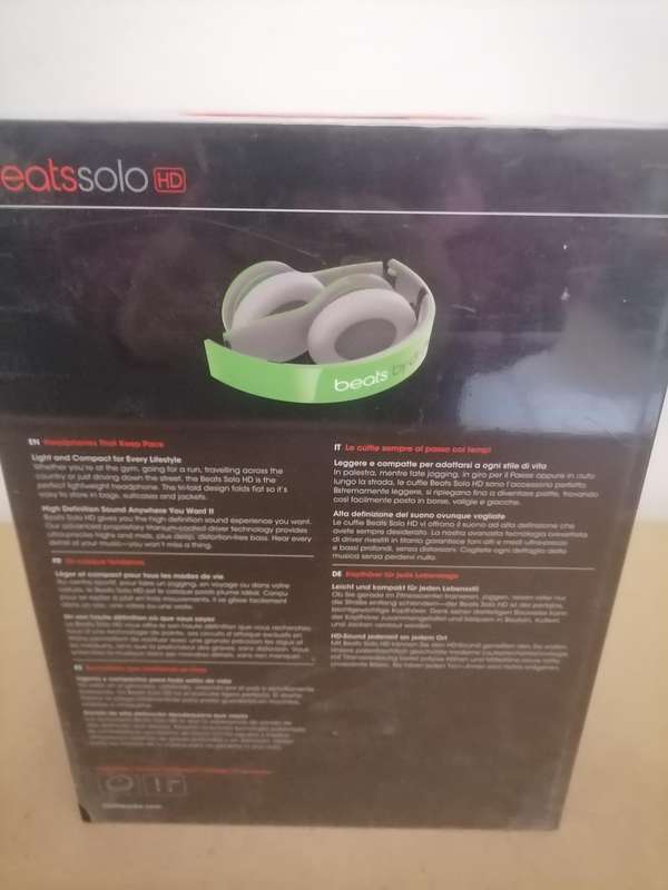 Beats by Dre HD headphones Green - BRAND NEW