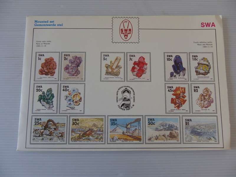 SWA 4th Definitive Series (1989) - Minerals SAPO Issued Yearpack