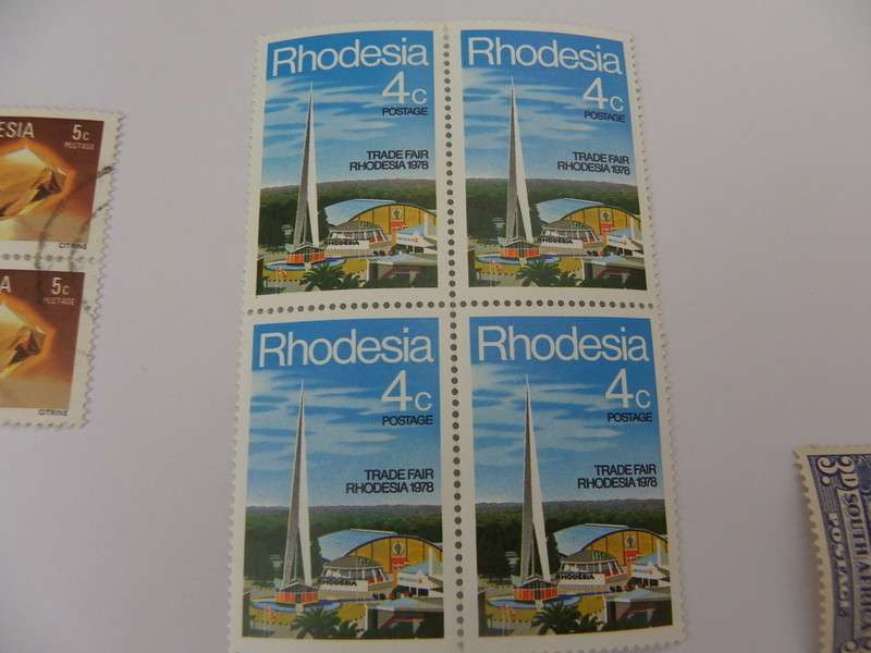 Rhodesia - 4c Mint Block