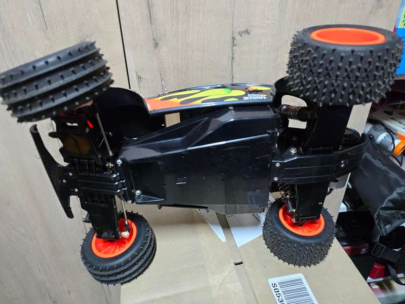Tamiya 1:10 VW Blitzer Beetle - built and ready to use - sold with rechargeable Flysky controller