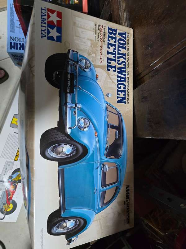 VOLKSWAGEN BEETLE M06 R/C KIT TAMIYA