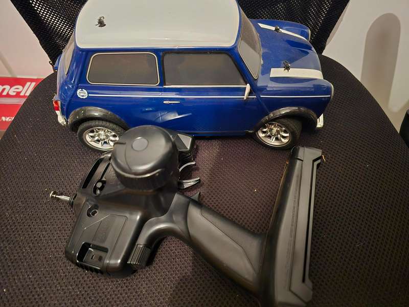 Tamiya - M05 Mini - Ready to Drive - sold with controller