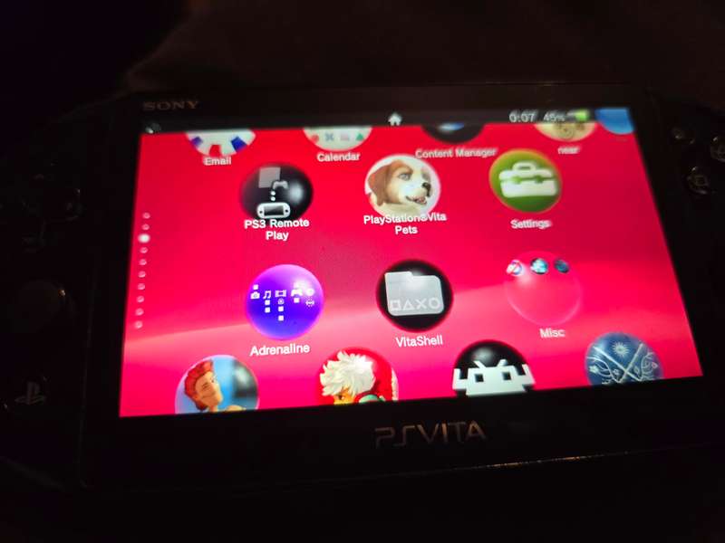 PS Vita 2000 Console - 128gb Memory Card - (B05) good condition - some scuffing on back