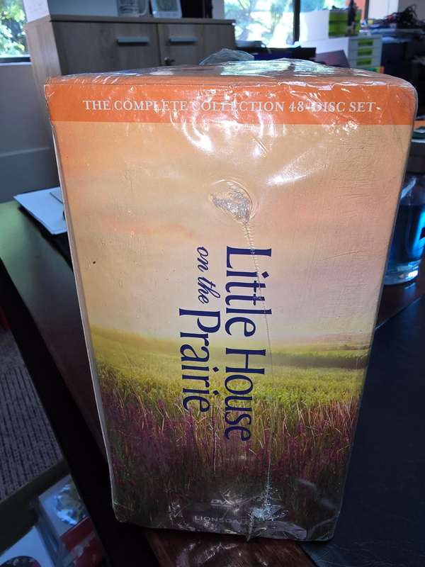 Little House on the Prairie - Complete Boxset (Brand new - but outer packaging damaged in transit)