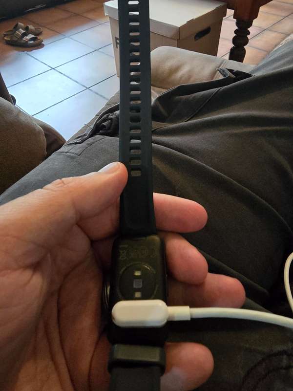 Huawei Band 8 Watch with charger - excellent condition