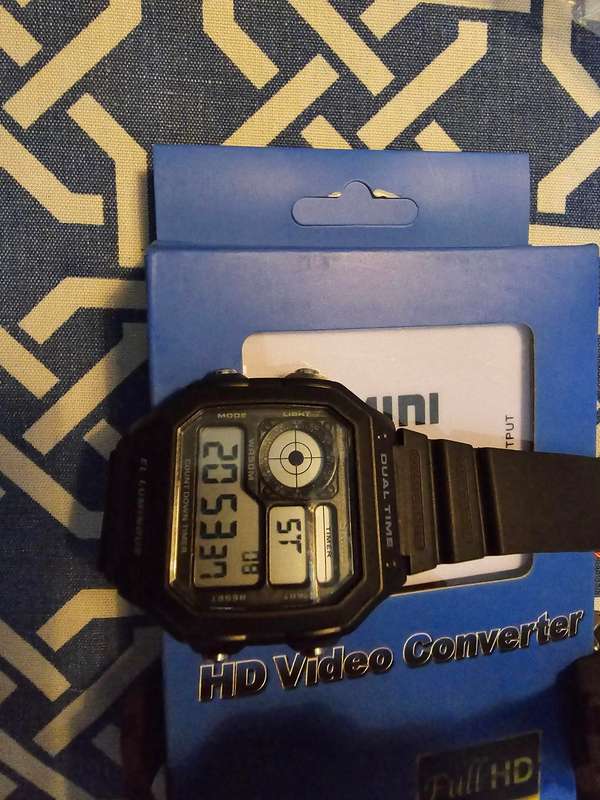 Joblot - 4 x Smael Watches & 1 Skmei Digital Watch