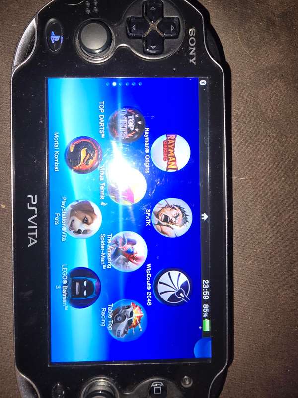 PS Vita Console 1000 - screen working well, none of the buttons working though - 128gb card