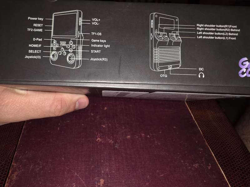 R36s - 64GB Gaming Console - with Retro console emulators and roms [green]