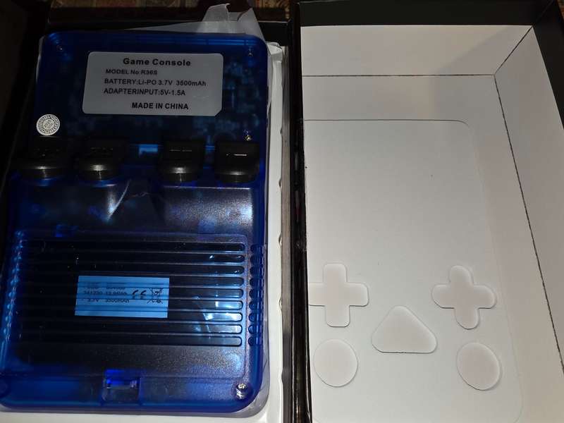 R36s - 64GB Gaming Console - with Retro console emulators and roms (blue)