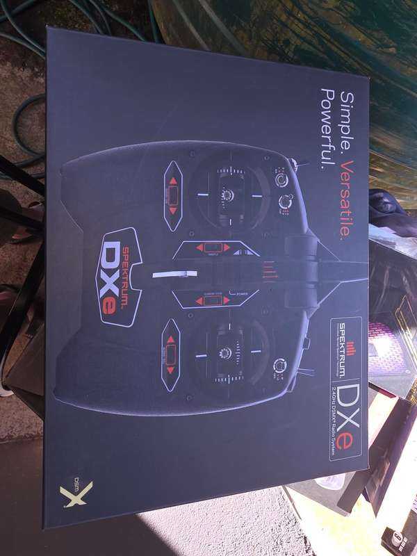 Spektrum 1000 DXe Transmitter System with AR610 Receiver