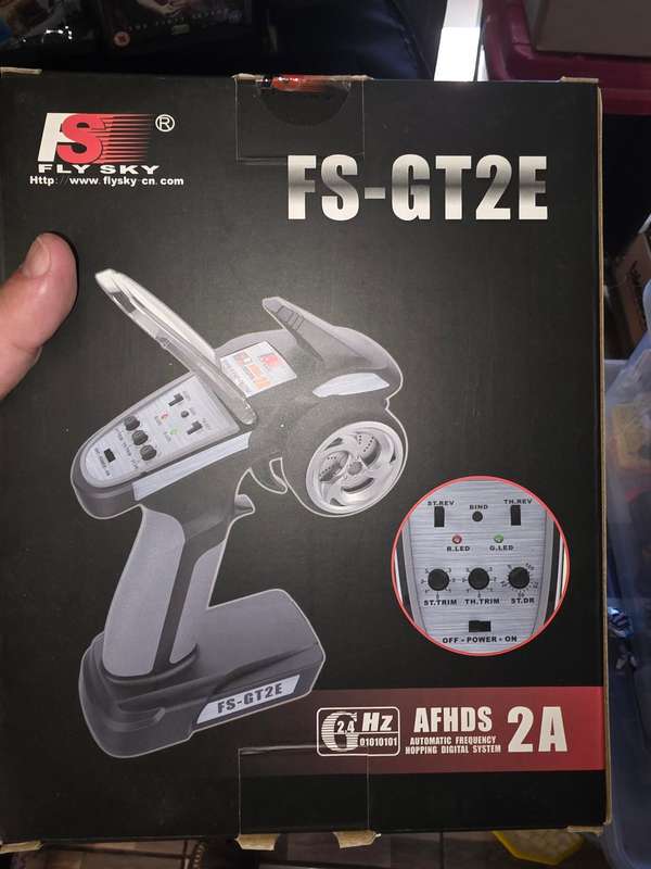 FlySky FS-GT2E 2.4Ghz 2CH Transmitter w/Receiver