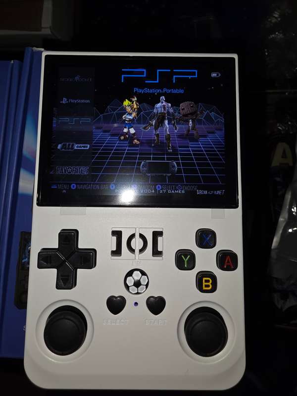 R36 PRO Open Source Gaming Console - 64gb