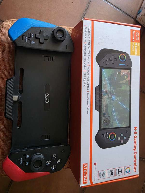 Nintendo Switch Controller Plug in Dock/Grip