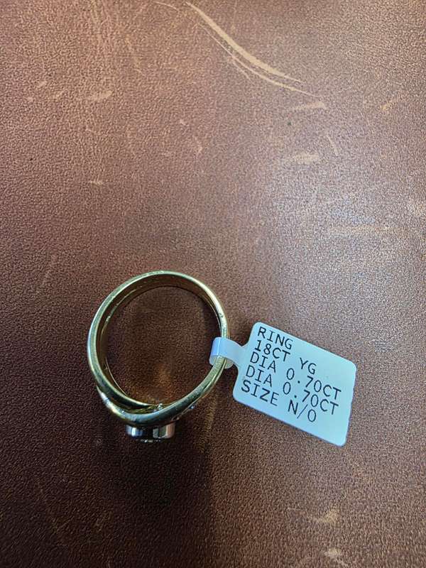 Stunning 18ct Yellow Gold (8.9g) Ring N/O - sold with professional appraisal of R50,750