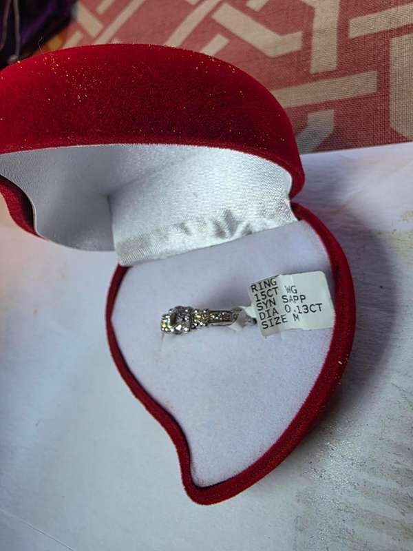 15ct White Gold Dress Ring - [Value R 17,595] professional appraisal supplied