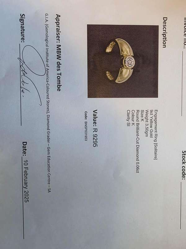 9ct Yellow Gold Engagement Ring - [Appraisal Value R 9295]