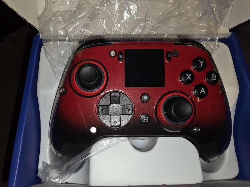 Philips DLK5090 Premium Multi Platform Gaming Controller Wireless - Red