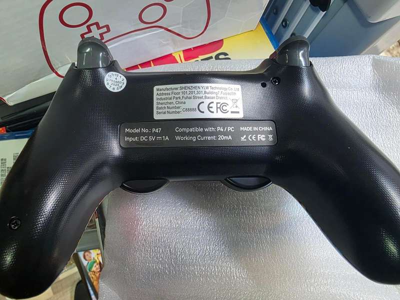 Gaminja - Wireless Controller - P47 - Camouflage Explosive Teeth PS4 or PC