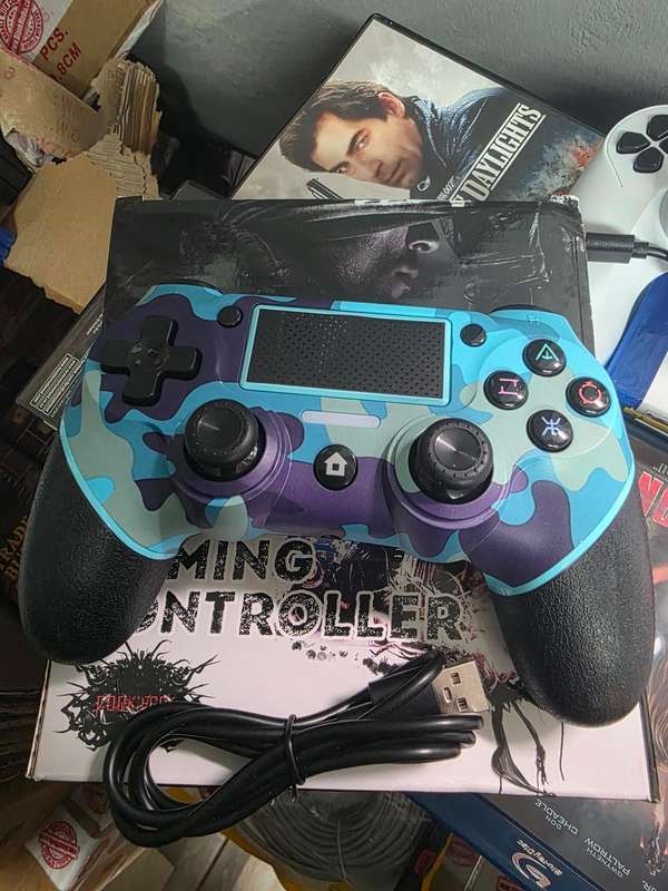Gaming Controller - PS4 Replacement in Camouflage Blue