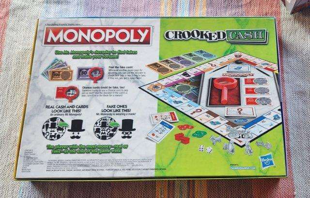 Hasbro Monopoly Crooked Cash