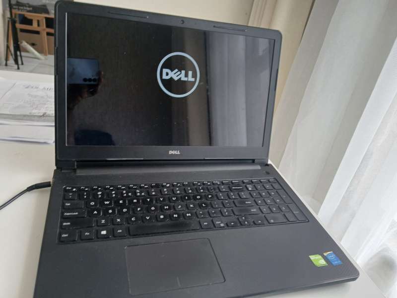 Dell Inspiron i5