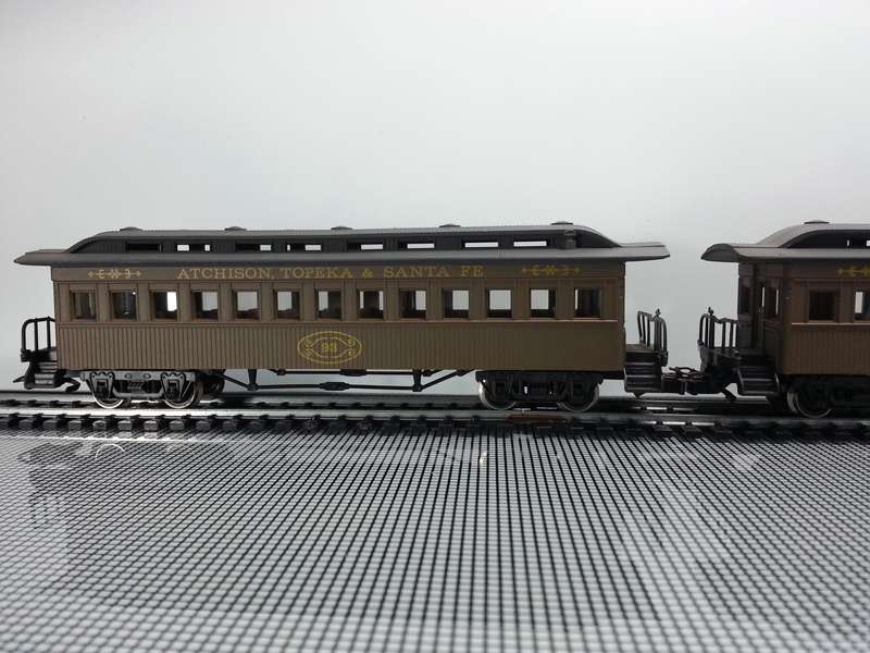 Rivarossi HO Old Timer 5 Coach Set, 1 x 2617, 1 x 2618, 3 x 2619
