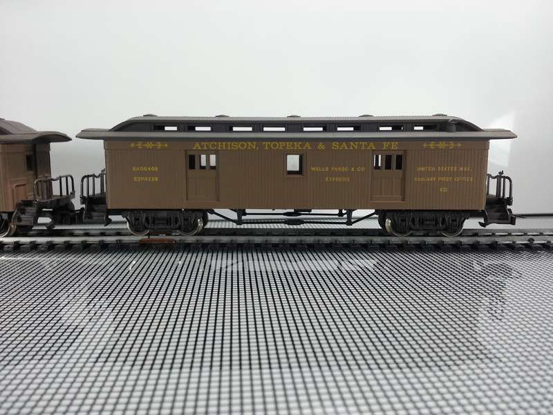 Rivarossi HO Old Timer 5 Coach Set, 1 x 2617, 1 x 2618, 3 x 2619