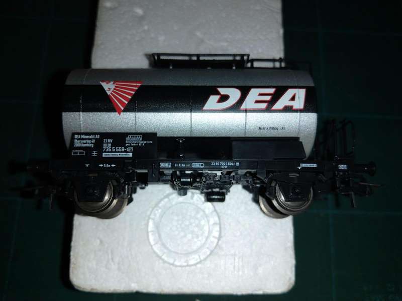 Roco 46071 2 Axle DB DEA Chemicals Tank Car