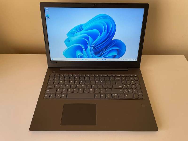 Lenovo V330 Intel i5 8th Gen 500GB SSD 8GB