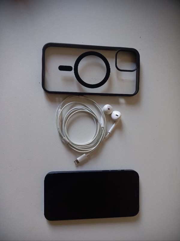 Apple iPhone 12  64GB 5G