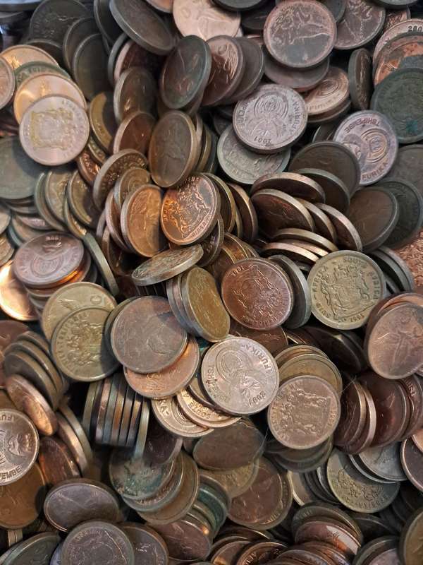 Two cent coin (2c)