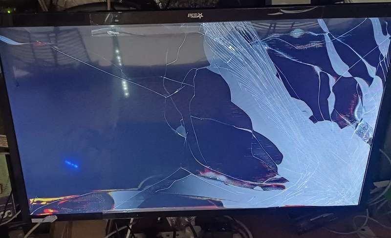ISTAR 32'' LED TV