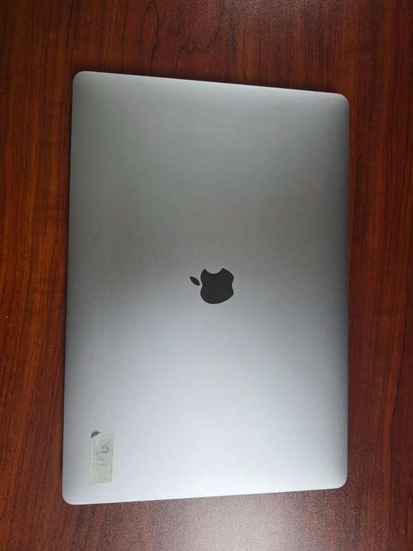 Mac book Pro  A2141