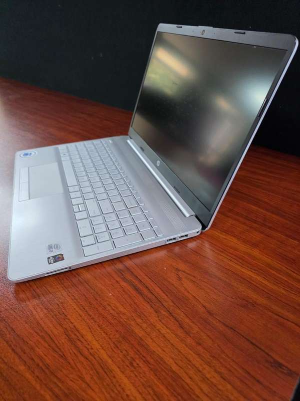 HP  15-dw2005ni