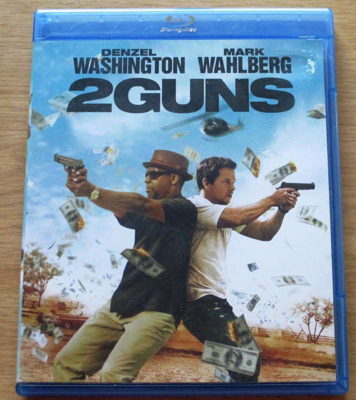 2 GUNS BLU RAY Denzel Washington Mark Wahlberg