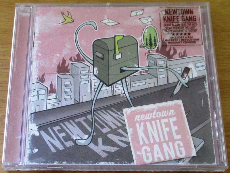 NEWTOWN KNIFE GANG CD [Zx8]