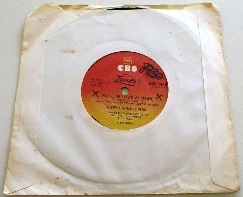 EARTH WIND AND FIRE Lady Sun / Fall in love with me 7" Single Vinyl record