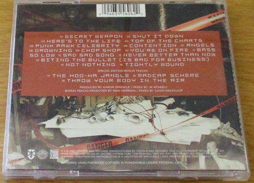 CHRISTIAN ROCK/METAL : MXPX Secret Weapon Special Edition CD+DVD [BB SHELF C/R/M]